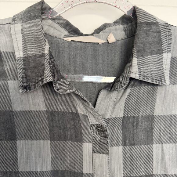 Soft Surroundings Gray Check Plaid Long Sleeve Button Up Shirt Womens Sz Medium - Picture 5 of 12